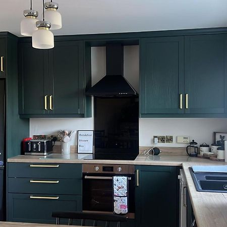 Whitepark Cottage - Your Home Away From Home Ballycastle Buitenkant foto