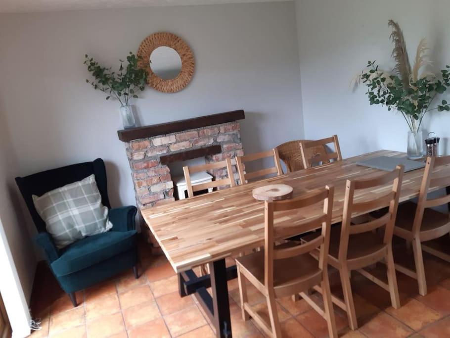 Whitepark Cottage - Your Home Away From Home Ballycastle Buitenkant foto
