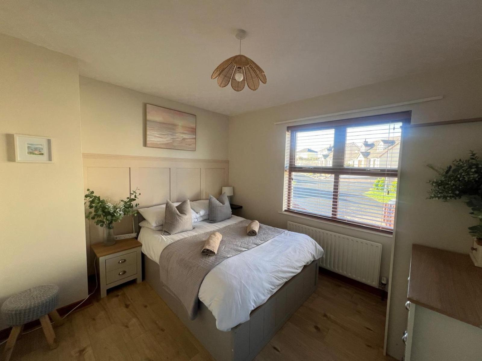 Whitepark Cottage - Your Home Away From Home Ballycastle Buitenkant foto