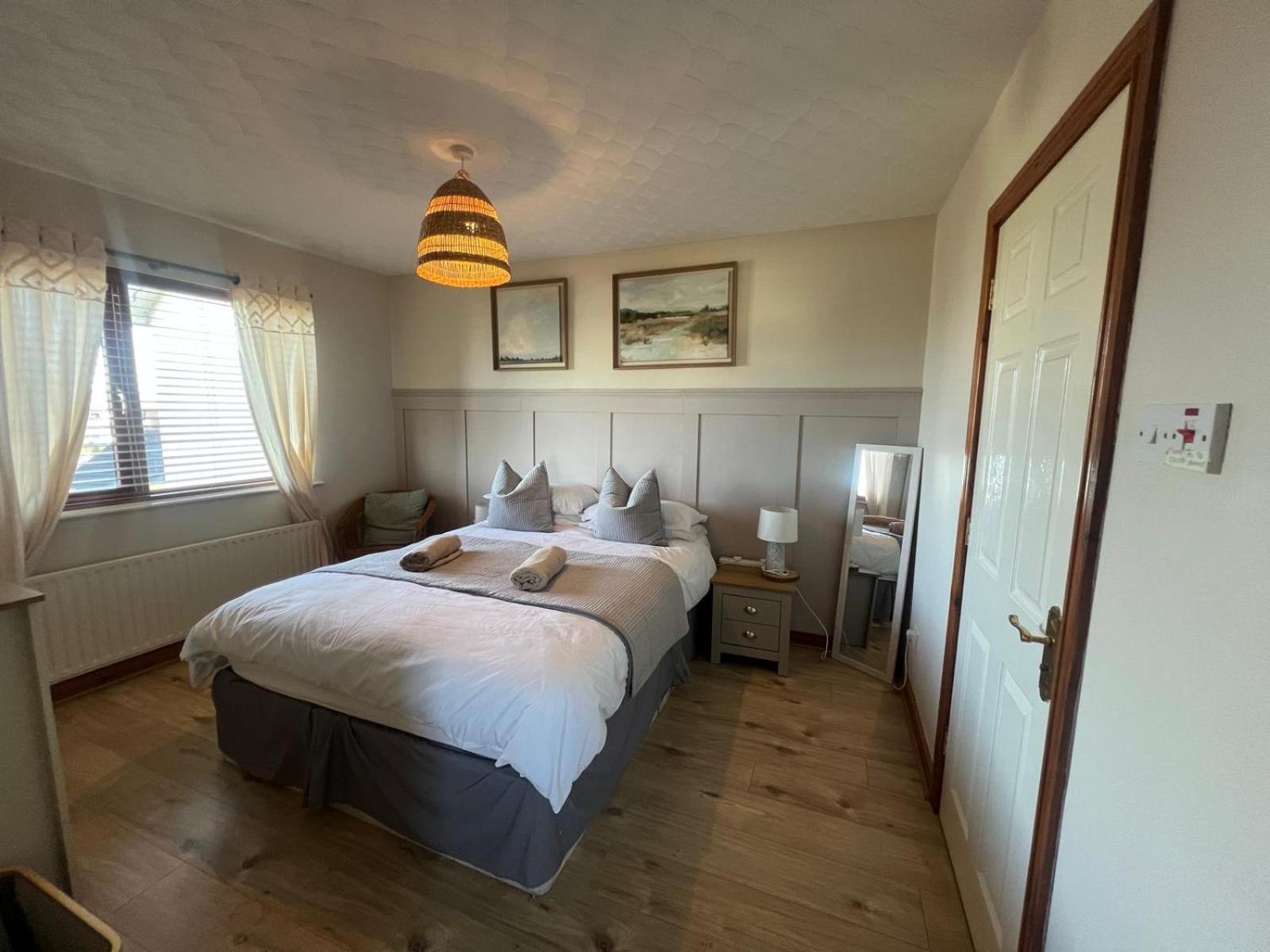 Whitepark Cottage - Your Home Away From Home Ballycastle Buitenkant foto