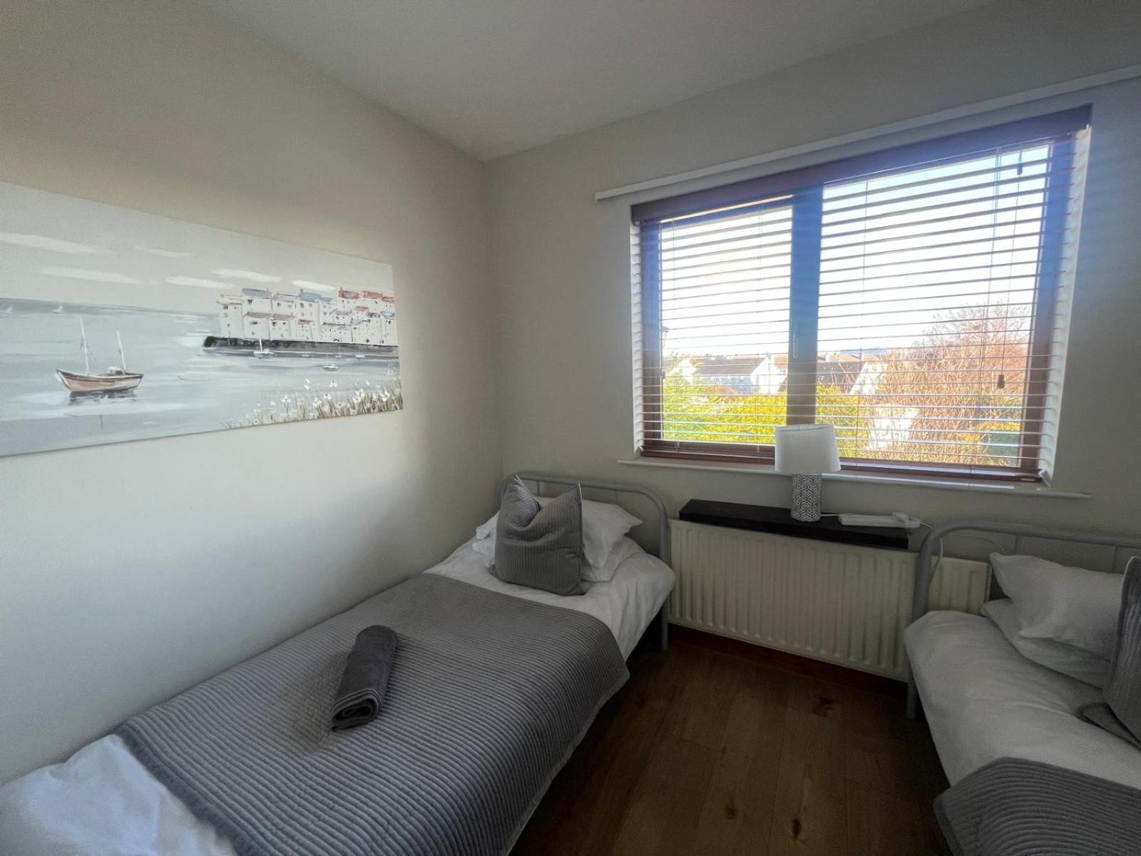 Whitepark Cottage - Your Home Away From Home Ballycastle Buitenkant foto